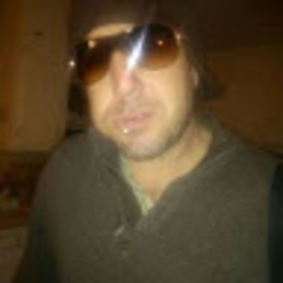 Meet your Posher, Craig - Picture 1 of 1